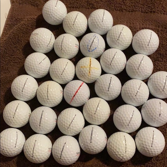 Golf balls - Picture 7 of 7